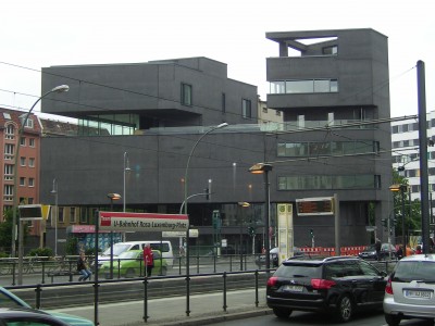 Rosa-Luxemburg-Platz 1